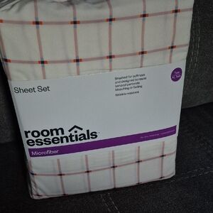 Room Essentials Microfiber Sheet Set - White and Orange Plaid